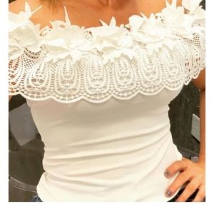 White Off-Shoulder Embroidery Blouse. NWT